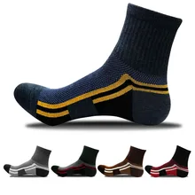

5 pairs / Pack ! Mens basketball socks Running socks winter cotton mesh breathable Outdoor Cycling Hiking Original sports socks