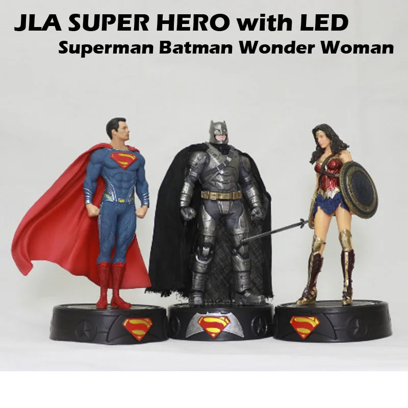 

Free Shipping 8" DC Superheroes JLA Superman Wonder Woman Batman with LED Base Boxed 20cm PVC Action Figure Model Doll Toys Gift