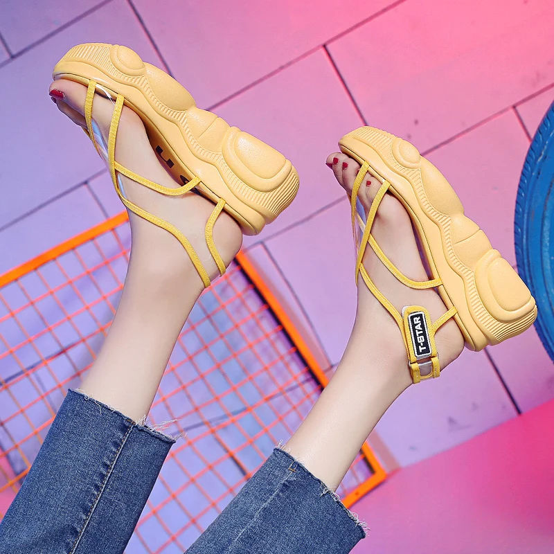 جديد عالية الكعب الشاطئ الرومانية أحذية النساء الصيف عارضة Sandalias 6.5 سنتيمتر سميكة أسفل أسافين رياضية شفافة صنادل أرضية جديد عالية الكعب الشاطئ الرومانية أحذية النساء الصيف عارضة Sandalias 6.5 سنتيمتر سميكة أسفل أسافين رياضية شفافة صنادل أرضية