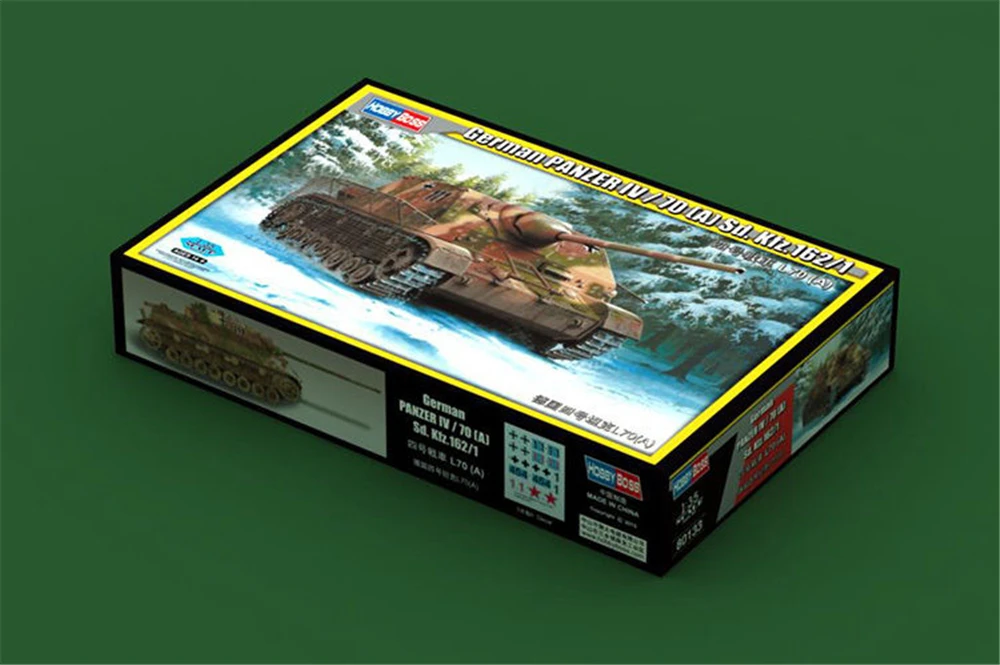 

1pcs Action Figures Kids Gift Collection For Hobbyboss 1/35 80133 German Panzer IV/70(A) Sd.Kfz.162/1