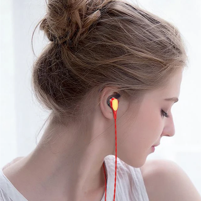 3.5mm In-ear Earphone For Xiaomi iPhone 6 6S Soft Earbuds Super Bass Sound HIFI Earphone With HD Mic For MP3 MP4 Tablet Headset