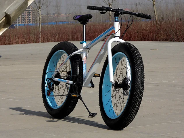 Cheap wz05 free shipping  Folding Personalized bicycles Beach/ snow bike 7-speed / 26-inch /4.0 large crude tire