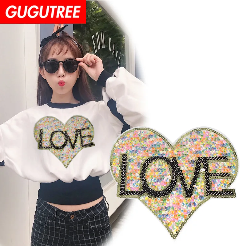 

GUGUTREE embroidery Sequins big love heart patches love patches badges applique patches for clothing XC-198