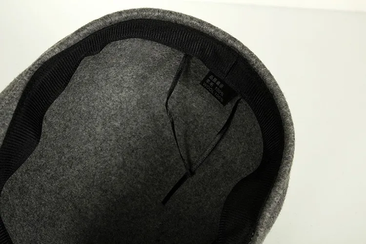 2357651247_893896927