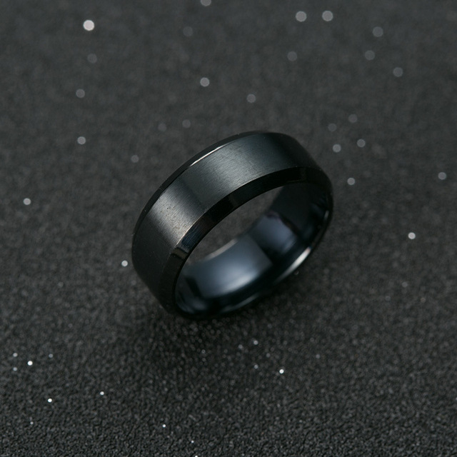 Men Titanium Black