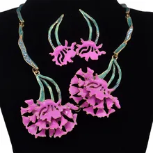 Nueva Moda 4 Colores Del Rhinestone Del Embutido Flor Rama Collar de la Forma Pendientes de La Joyería Para Las Mujeres Niñas Joyas