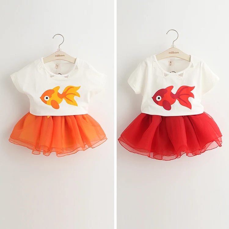 

Korean Children's Garment 2016 A New Girl Goldfish Cartoon Printing T-Shirt Temperament Yarn Skirt Fashion Two Pieces Suit
