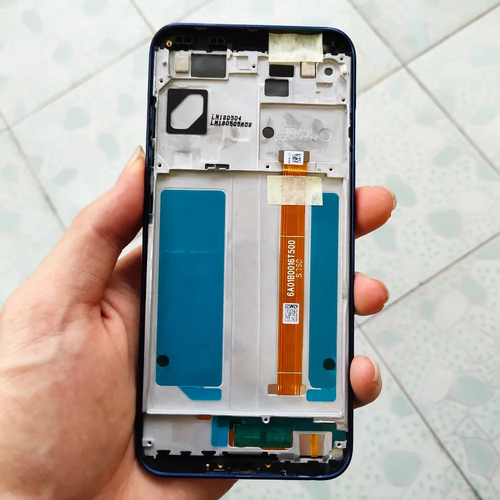 

Original Black/Blue/Gold 5.7 inch For Lenovo K5 Play L38011 LCD DIsplay Touch Screen Digitizer Assembly Replacement With Frame