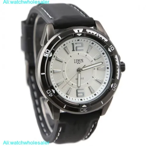 FW849D White Dial Black Watchcase Water Resist Silicone Black Band Fashion Watch