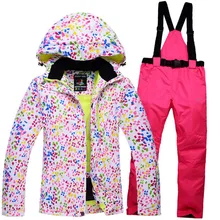 Baratos Chaquetas + pantalones Mujeres Ropa de Snowboard de Esquí de Nieve 10 K prueba de 30 la Capa de Las Señoras Conjuntos De trajes de Esquí de invierno al aire libre Nieve cliente
