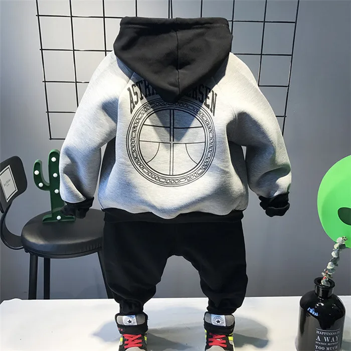 21.6