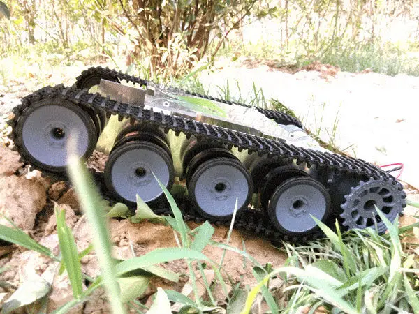 

Tracked vehicle chassis tankbot typ2