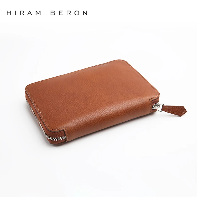 Custodia per passaporto regalo Hiram Beron Portafoglio autentico con cerniera con blocco RFID di grande capacità, regalo per una famiglia di amici - immagine 3