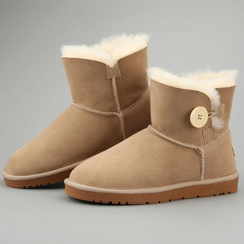 

Suitable for winter warm and comfortable wooden buttons ladies snow boots Sheepskin with wool material winter women's shoes