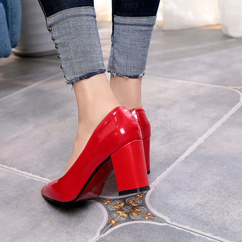 Женская обувь на высоком каблуке; женские туфли-лодочки; женские повседневные туфли из лакированной кожи с острым носком на толстом каблуке; модельные туфли; женские босоножки;#239