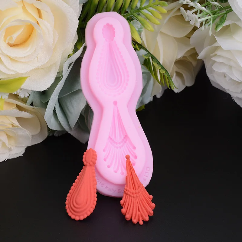 

DIY Baroque Scrolls Cake Border Silicone lace Fondant Cake Decorating Tools Cupcake Chocolate Gum Paste Clay Candy Molds F173