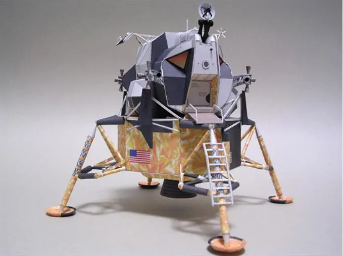 Высококачественный набор моделей бумаги Apollo 11