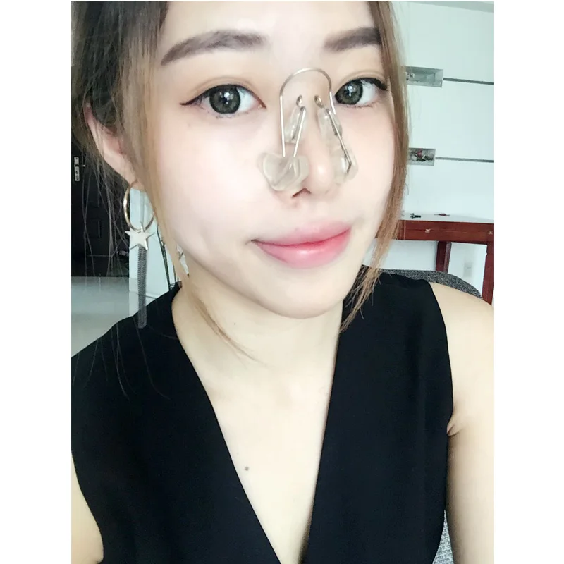  (4)