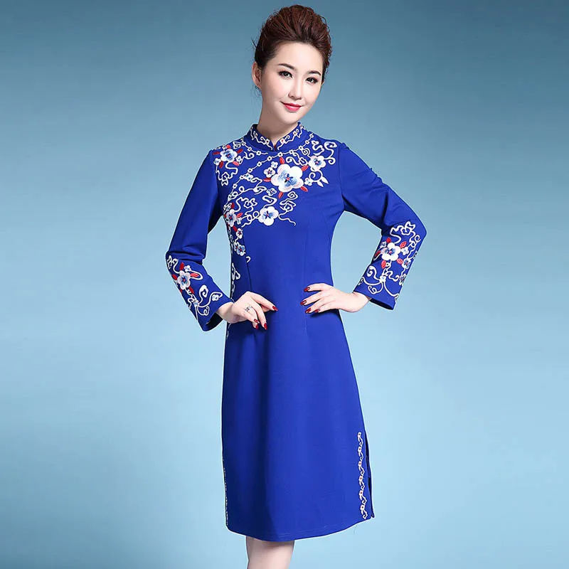 Image Chinese style star with blue long sleeves dress  P6JAB5809