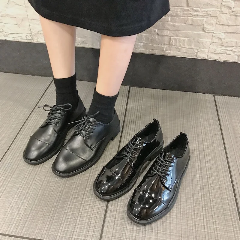 

HEEGRAND Women Shoes Patent Leather Oxfords Platform Flats Spring 2019 New Round Toe Lace Up Slip On Female Office Shoes XWD7159