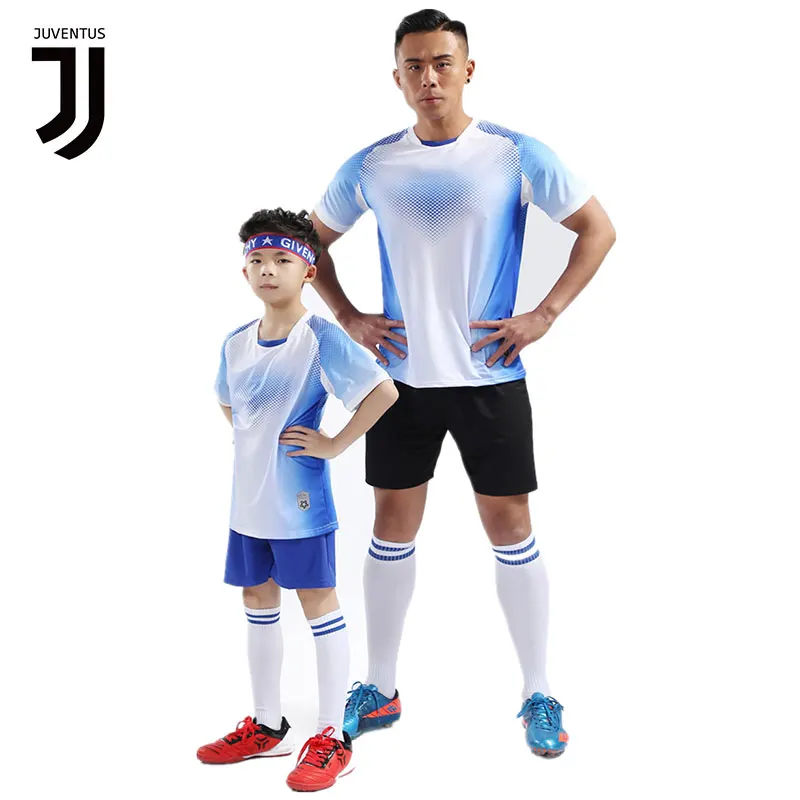 

JUVENTUS New Kids Adult personality Soccer Jersey Set Sporstwerar Football Kit Men Child Football training Uniforms Set shorts