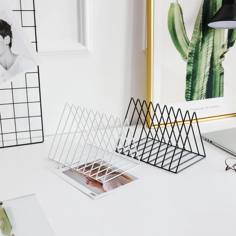 الشمال بسيط الحديد كتاب مجلة تخزين الرف تخزين الرف الرف ملف مكتب الإبداعي ديكور اكسسوارات الفضاء المنظم