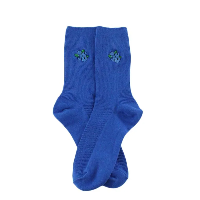 KEP/классические корейские женские носки с вышитыми фруктами, милые носки с авокадо, бананом, вишней, Персиком, мультяшными рисунками, Длинные цветные хлопковые носки в стиле ретро - Цвет: blueberry