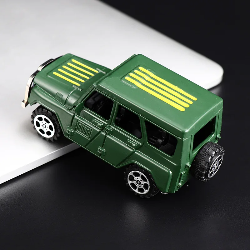 

Game PUBG Off-road Jeep Key chain Accessories Playerunknown Battlefields Alloy Jeep Car Model Toy Keychains Collectible