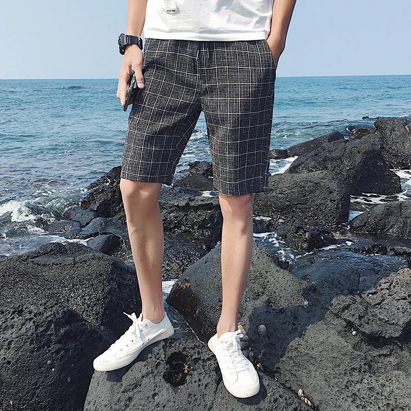 Black Plaid Summer Shorts Men Large Size Casual Solid color Shorts Korean slim fashion mid waist shorts Men's Clothes WGDK56