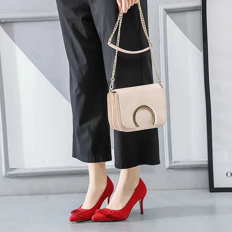 

2019 fashion pointed single shoes female spring new high heel fine with lotus leaf decoration comfortable women's shoes wild.