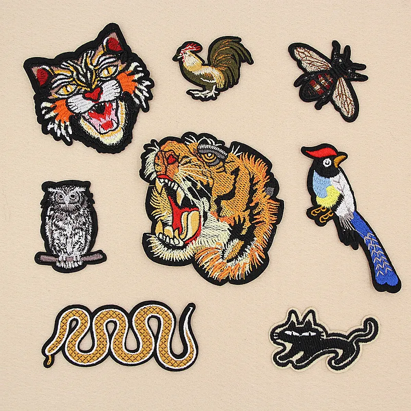 

Embroidered Snake patches for iron on Clothing tiger patch small bee embroidery t shirt applique Modify Accessories