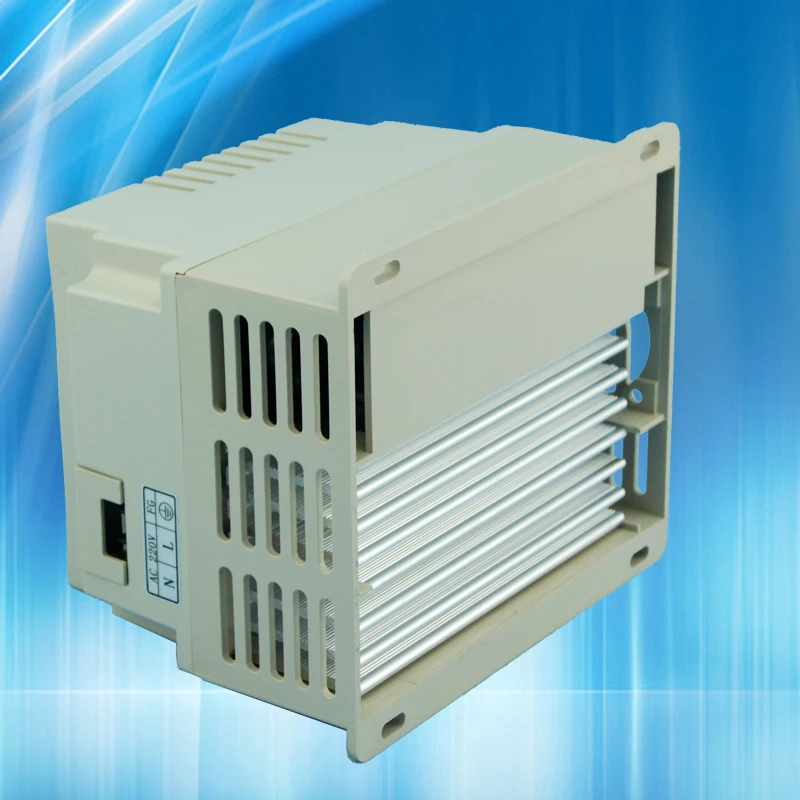 

Single-input single-out 400W single-phase free-capacitor motor inverter 220V single-phase fan frequency converter