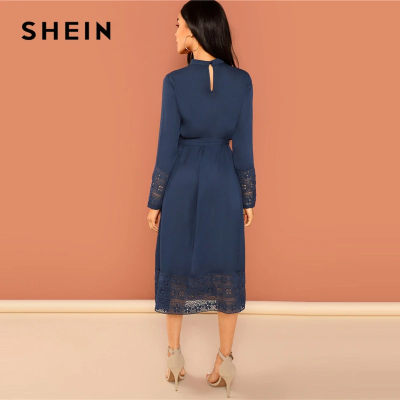 SHEIN Платье С Гипюровой Отделкой И Поясом Миди Слатье Воротником Стойкой Длинными