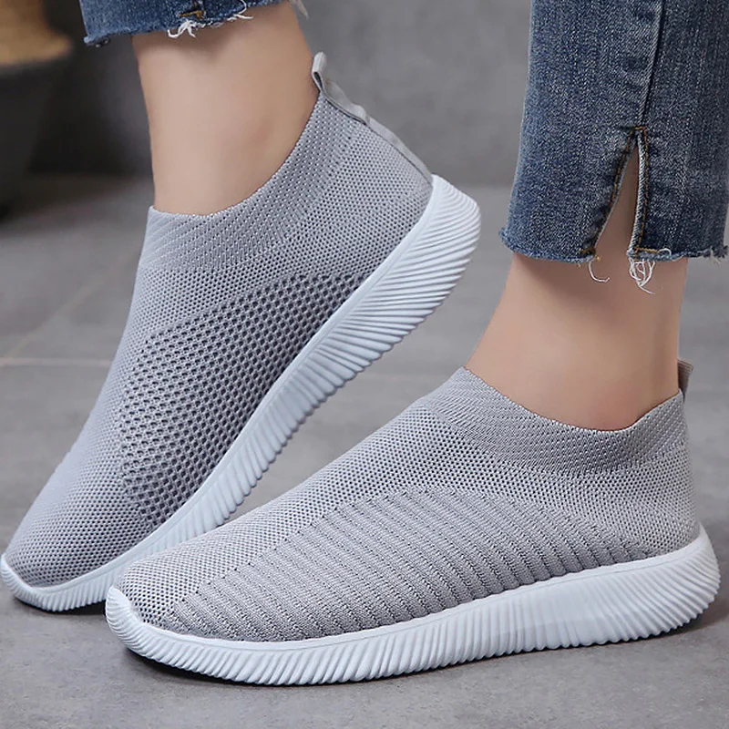 

Womens Tenni shoes Plus size 41/42/43 Fashion Summer Sneakers for Girls Air Mesh Breathable Non-slip Women Lazy Shoes Casual