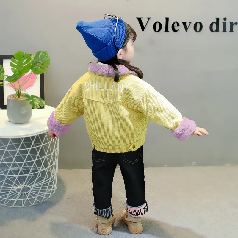 2018 Новый & Мода одежда для малышей куртка для девочек Зимняя одежда одноцветное вельветовые куртки пальто утепленная верхняя одежда