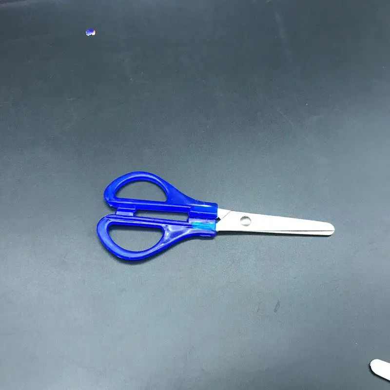 5-inch-children-students-cut-office-scissors(6)
