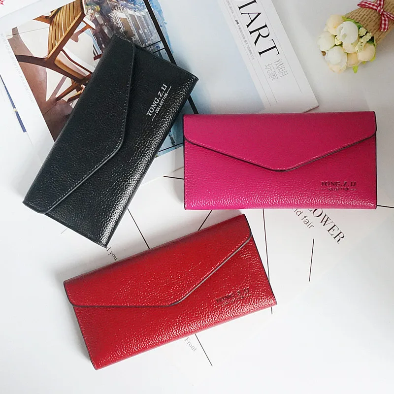 The 20 Best Wallets For Women That Are So Chic IUCN Water