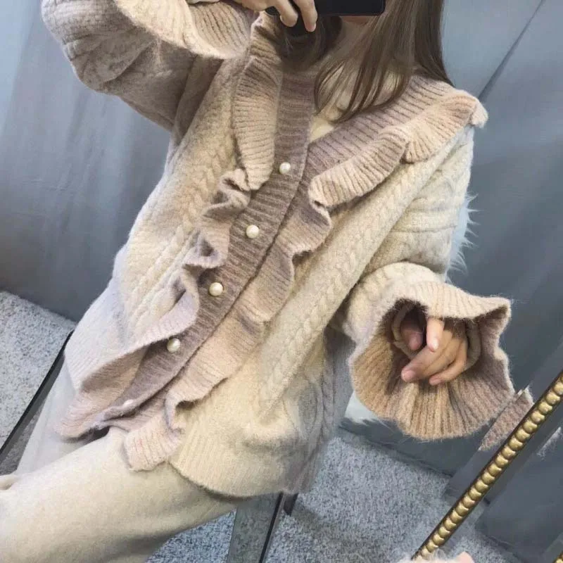 

MY013 Sweater new winter 2018 korean Loose sweater women v-neck Single Breasted Flare Sleeve Sweater Patchwork knitted cardigan