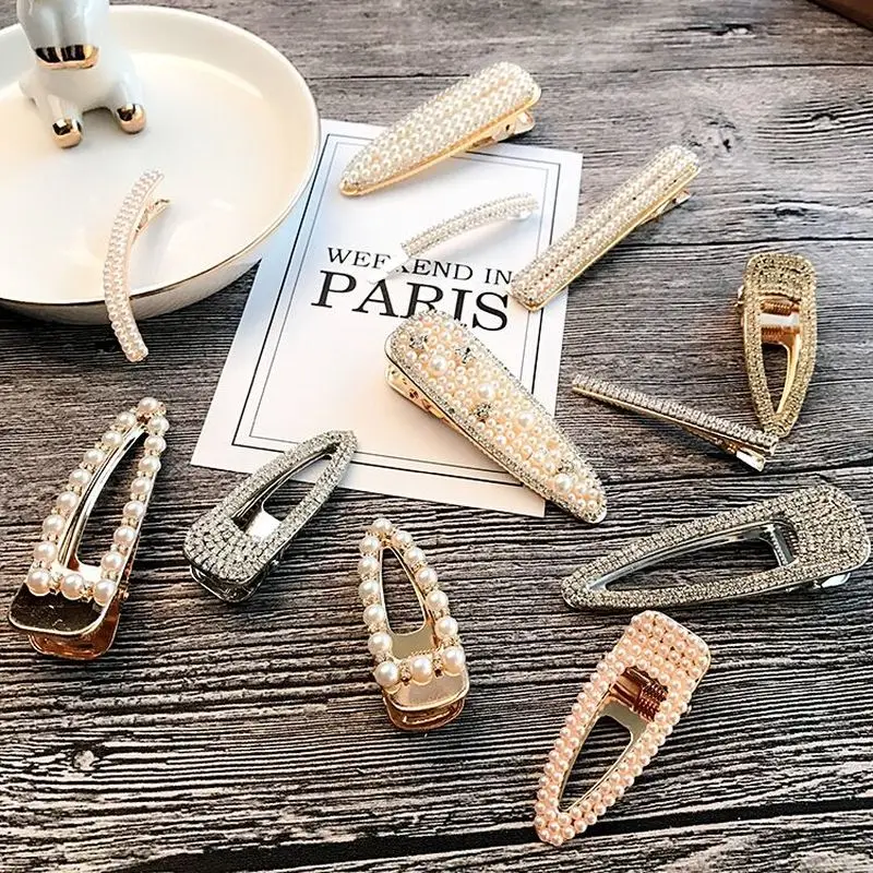 

New pearl-encrusted hollow headwear hairpin Korea popular hairpin 2019 temperament girl headdress clip word clip