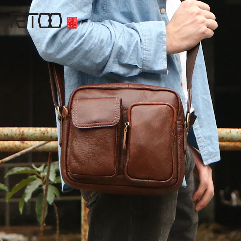 

AETOO The first layer of leather Messenger bag leather male leather skin shoulder bag Japanese large capacity backpack postman p