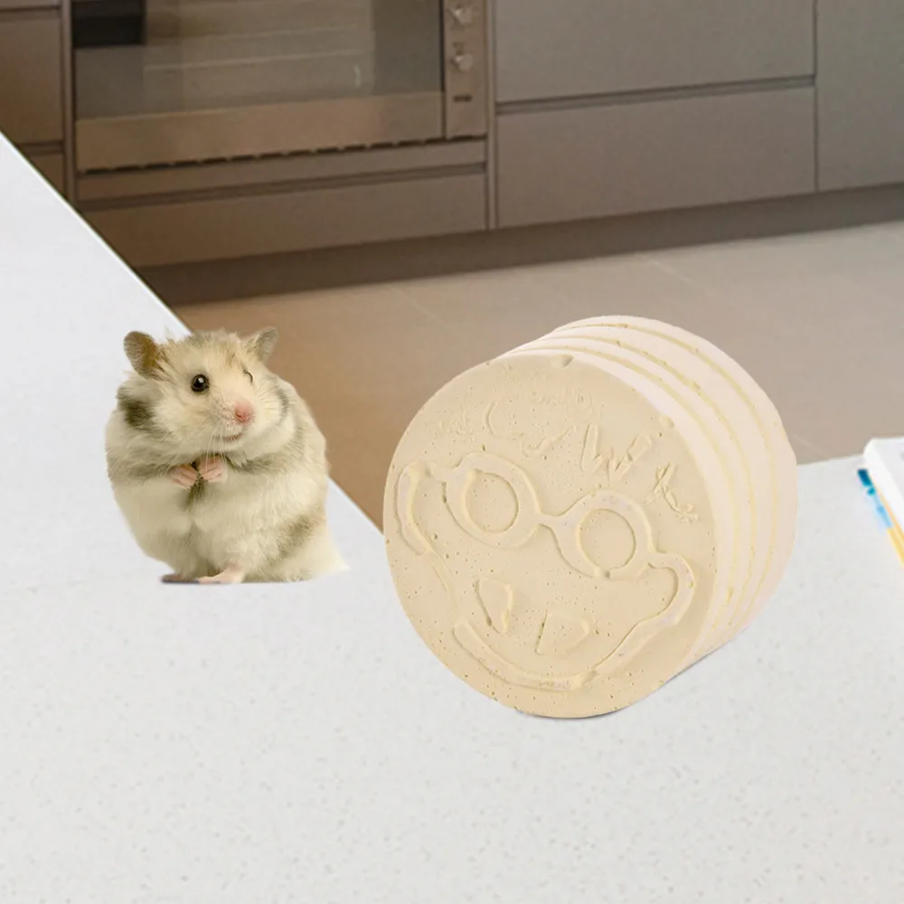 Hamsters Chew Blocks For Pet stone Chew Toys for hamsters chinchillas