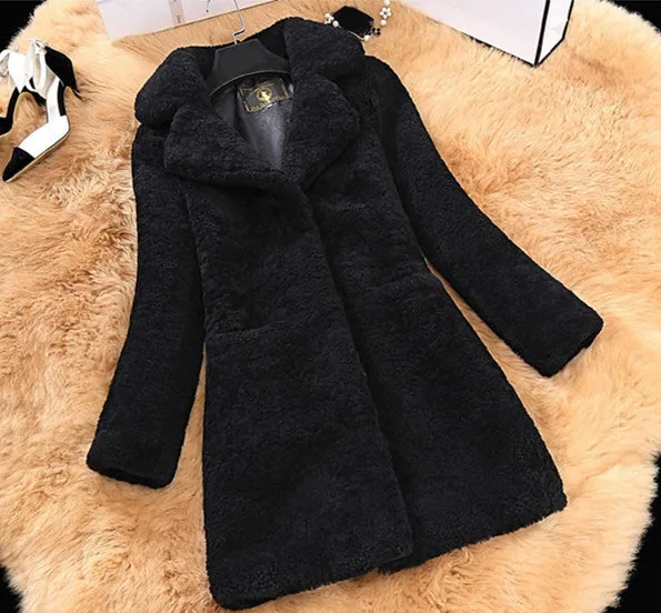 Новая модная шуба из искусственной овчины, Женское зимнее длинное роскошное пальто с искусственным мехом, приталенная Женская куртка с отложным воротником - Цвет: black