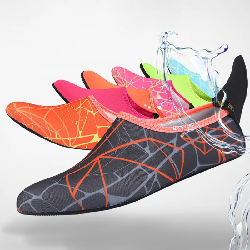 

New Summer Beach Shoes Colorful Marine Swimming Shoes Non-Slip Diving Surf Beach Shoes