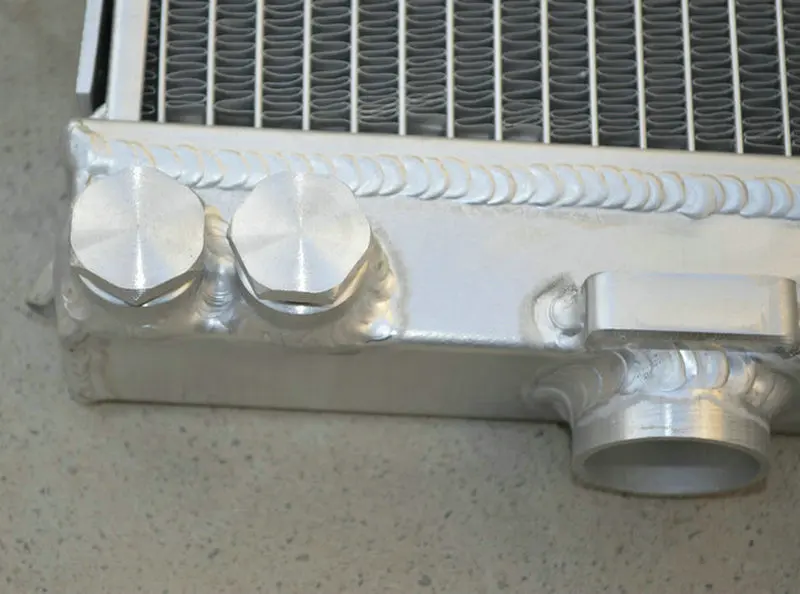 Высококачественный алюминиевый радиатор для BMW E30 M10 316i 318i лидер продаж|radiator for