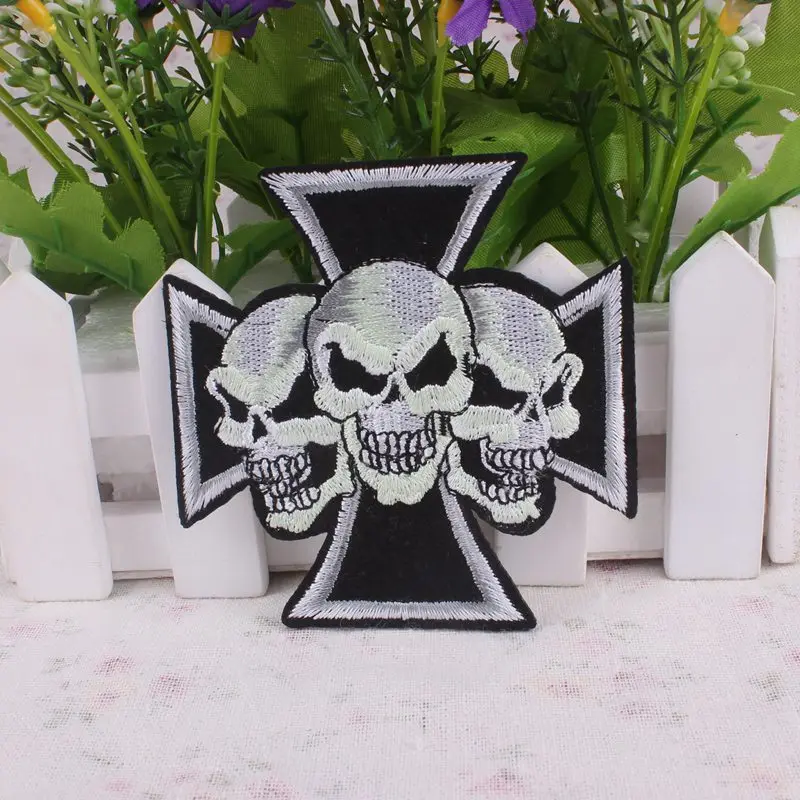 

3 Skulls Cross Embroidery Patch Iron On Biker Gothic Punk Patch Motif Punk Appliques Garment DIY Accessories