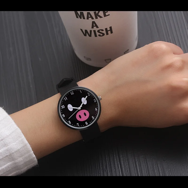 New Silicone Wrist Watch Women Watches Ladies Top Fashion Quartz Wristwatch For Woman Clock Female Hours Relog Montre Femme D45 - Цвет: black pig