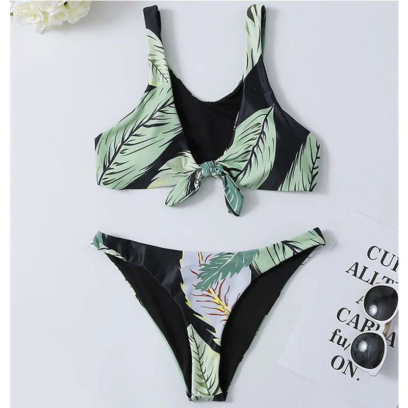 

Sexy Tie-Front Tank And Leaf Print Low Waiste Bikini Sets 2019 Women Button Two Pieces Beachwear Women's swimsuits 5181