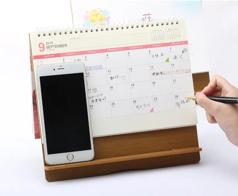 

2019 Desk Calendar Cartoon Wooden Calendar for Daily Planner 2019 as Work Weekly Planner