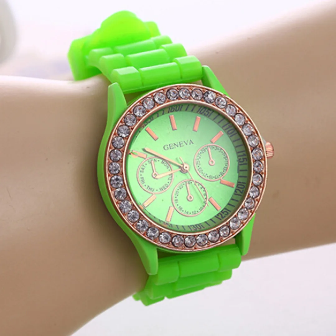 Geneva Casual Watch Women Crystal Dress Watch 2017 Quartz men Silicone watches Unisex Wristwatch Sports watch relogio feminino