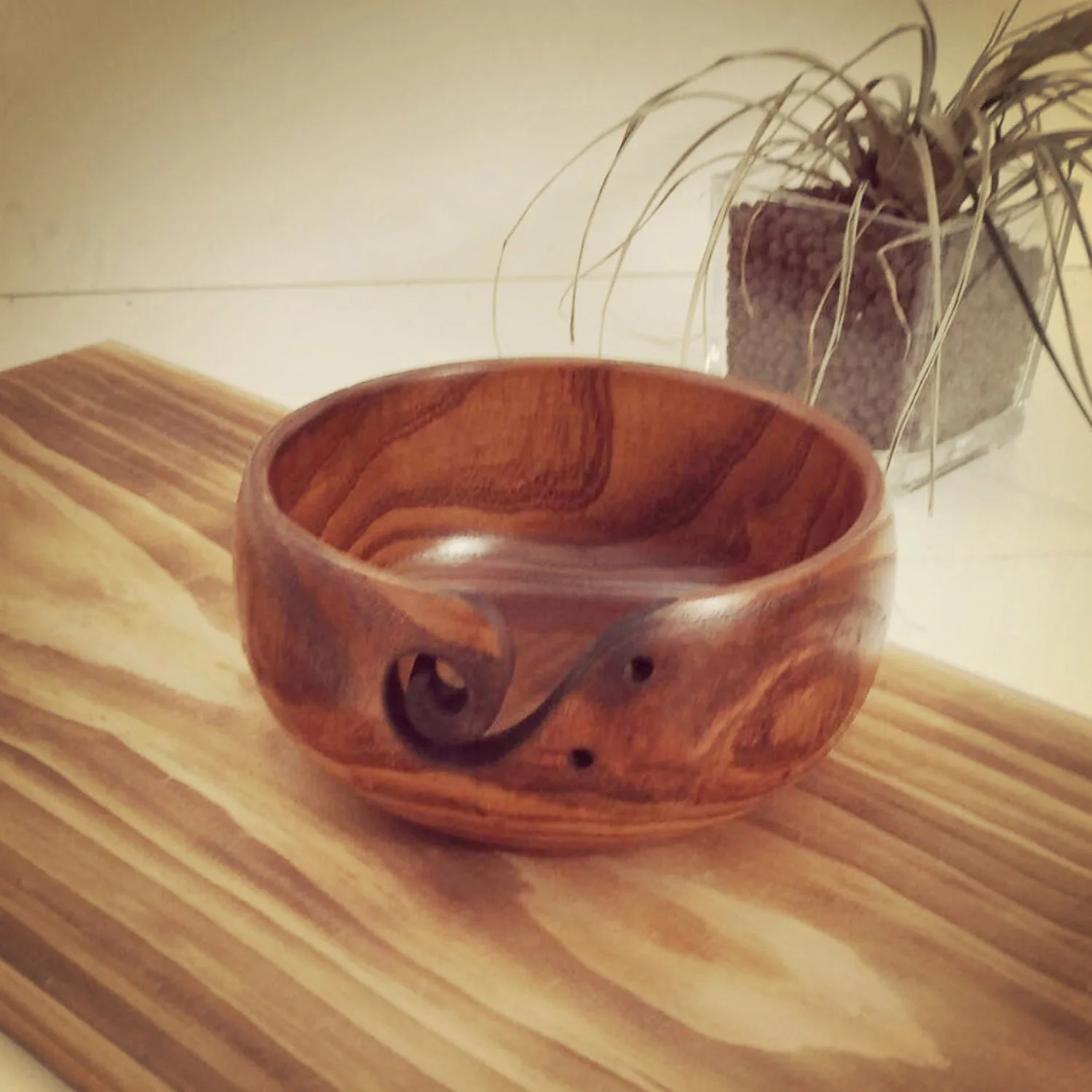 Behogar Retro Wooden Yarn Bowl Holder Knitting Storage Bowl Crochet